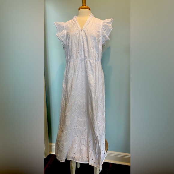 Eloquii White Eyelet Maxi Dress - Picture 4 of 16